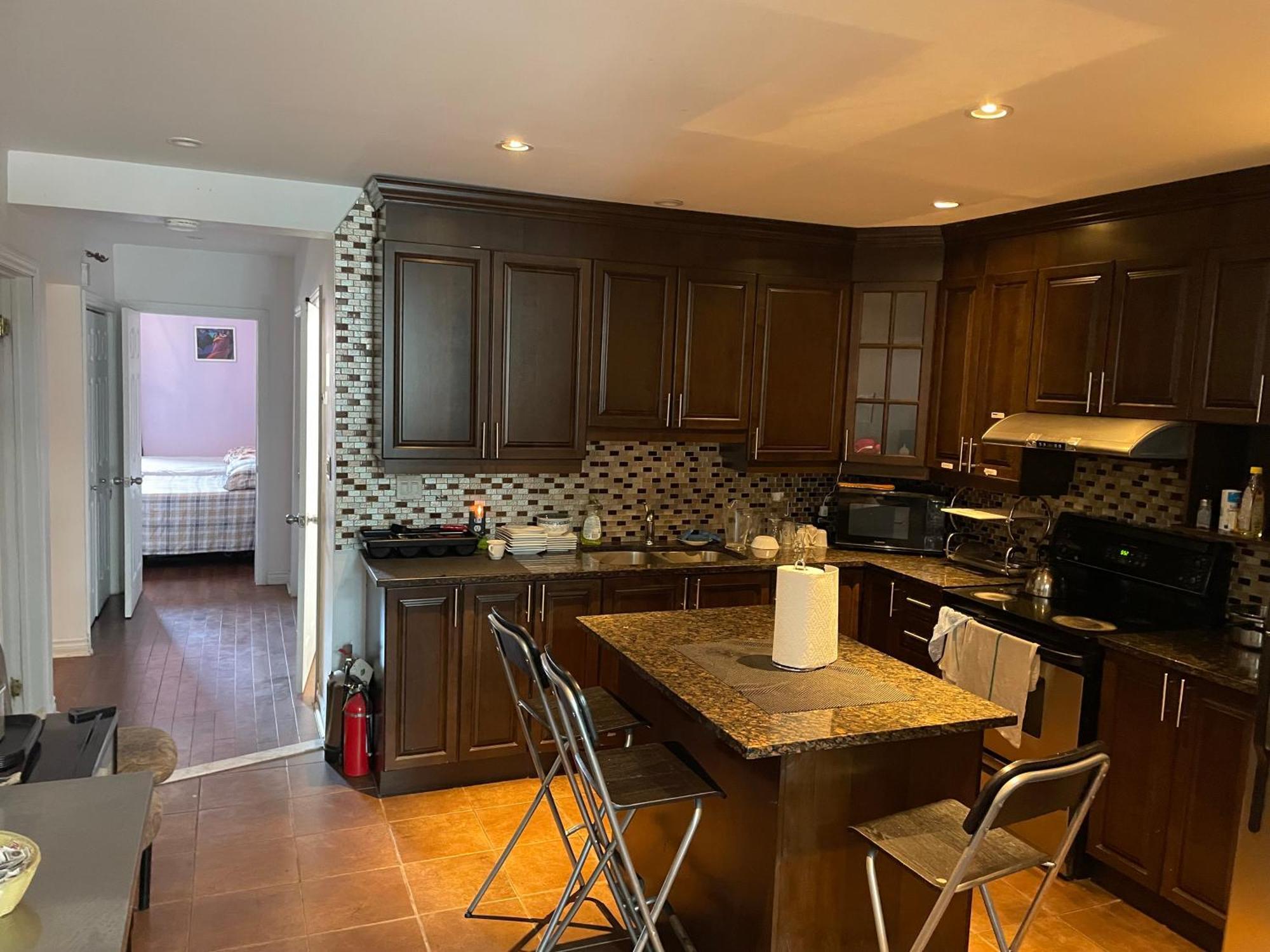 Self Service Small Breakfast, 2 Double Beds Private Room Montreal Exterior foto
